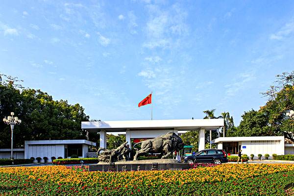 歐陸美居抗菌吊頂成功應(yīng)用多地政府辦公大樓，彰顯品牌實(shí)力！